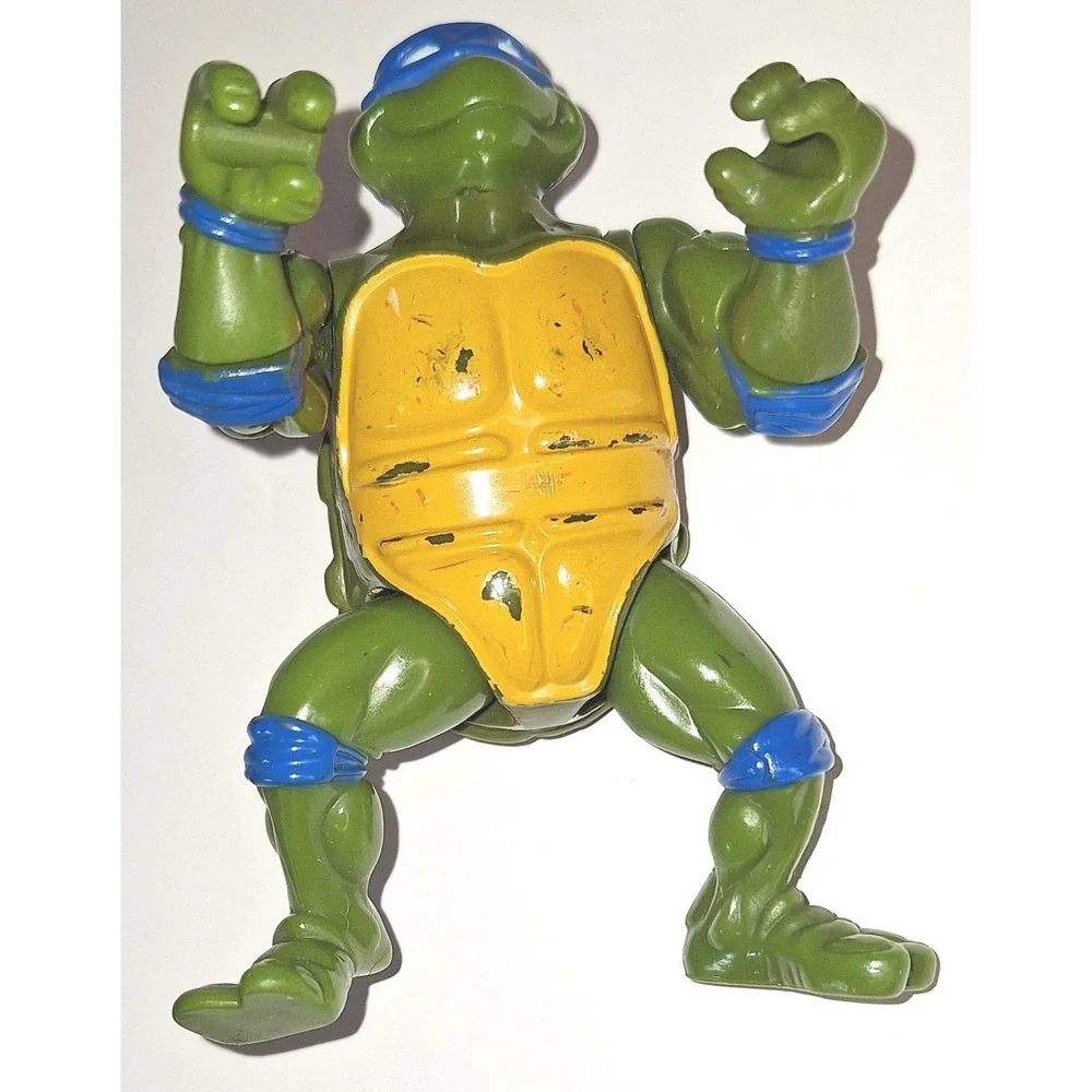 TMNT Leonardo head dropping‎ figure Katana Shield and Accessories Blue Bandana